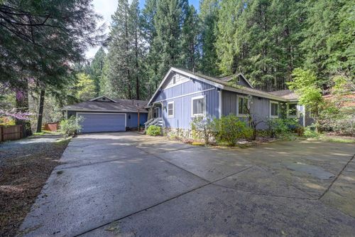 4580 Jenkinson Cir, Pollock Pines, CA, 95726-9552 | Card Image