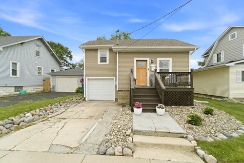 213 N East St, Crown Point, IN, 46307 | Card Image
