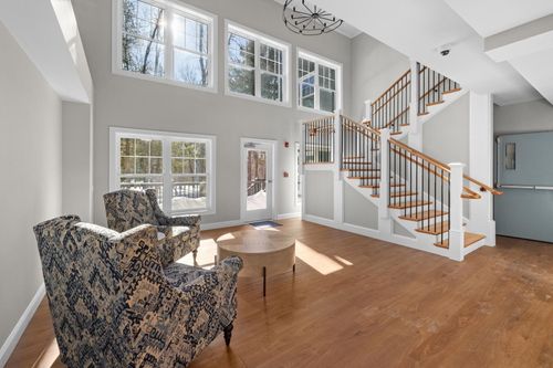 39-485 Blue Hills Pkwy, Milton, MA, 02186-3116 | Card Image