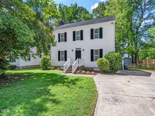3909 Iron Horse Rd, Raleigh, NC, 27616-5044 | Card Image