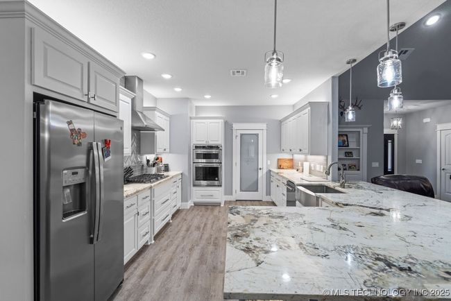 8903 Pear St, House other with 4 bedrooms, 3 bathrooms and null parking in Kingston OK | Image 13