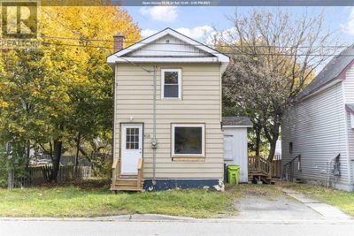 416 Parliament St, Home with 2 bedrooms, 1 bathrooms and null parking in Sault Ste. Marie ON | Image 1