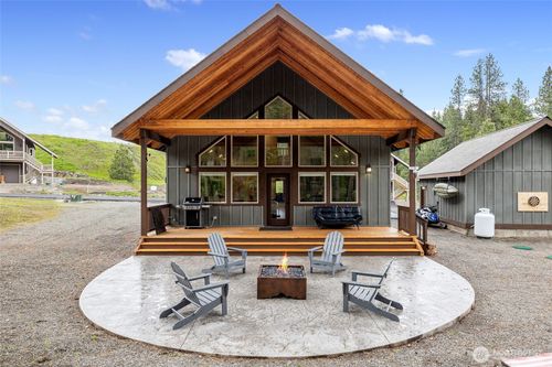 330 Rockberry Loop, Ronald, WA, 98940-6005 | Card Image