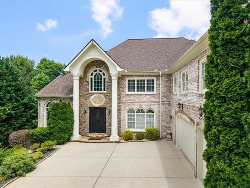 392 Lum Crowe Rd, Roswell, GA, 30075-6879 | Card Image