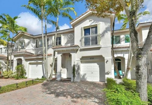 5733 Nw 112th Pl, Doral, FL, 33178-3851 | Card Image