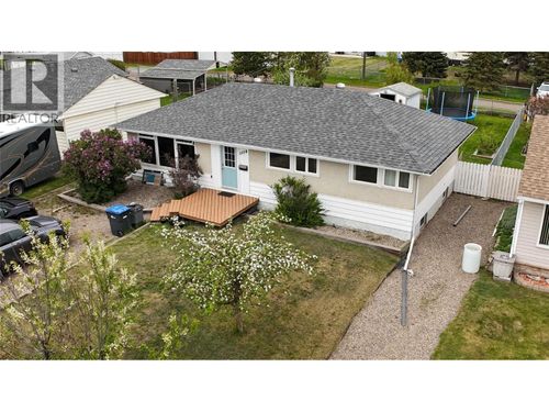 1316 93 Avenue, Dawson Creek, BC, V1G1E4 | Card Image
