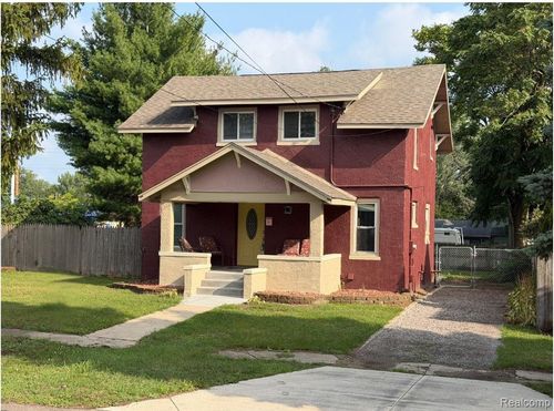 107 2nd St, Fenton, MI, 48430-2781 | Card Image