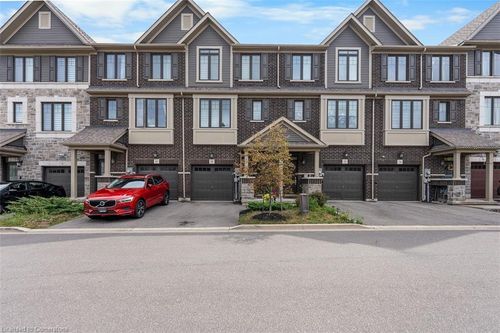 38 Hibiscus Lane, Hamilton, ON, L8K0A4 | Card Image