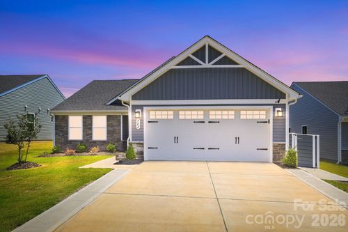 982 Pemberley Street, Lancaster, SC, 29720 | Card Image