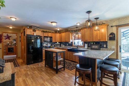 99 Veterinary Ln, Brownington, VT, 05860-9723 | Card Image