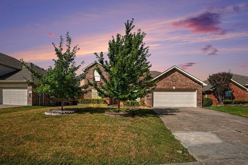 3023 Riverwood Ln, Grand Prairie, TX, 75052-0438 | Card Image