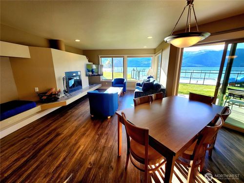 1 Manson Blvd, Manson, WA, 98831-9021 | Card Image