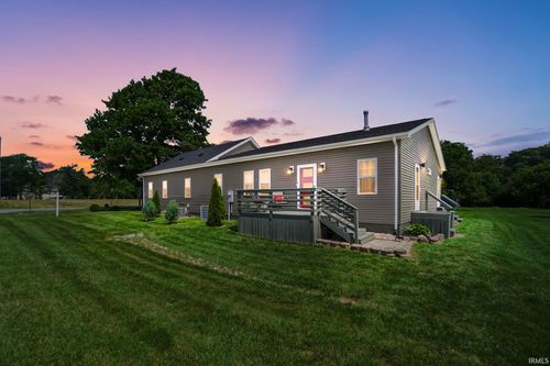 6033 N 200 E Road, Huntington, IN, 46750-8316 | Card Image