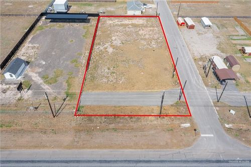 11152 W Edinburg Ave, Edcouch, TX, 78538-1656 | Card Image