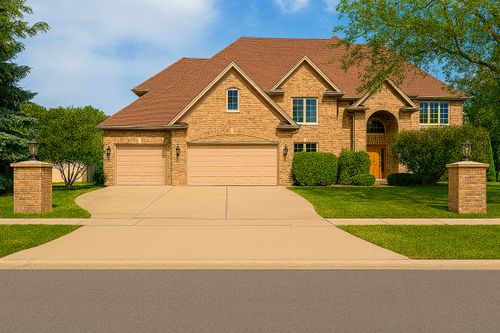 948 Lorie Ln, Lake Zurich, IL, 60047-1345 | Card Image