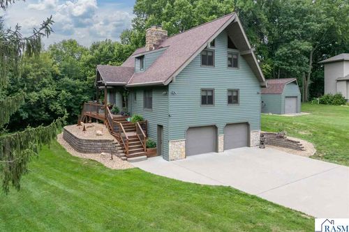 314 Meadow Woods Dr, Mankato, MN, 56001-8959 | Card Image