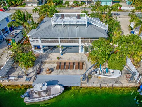 22946 Bluegill Ln, Cudjoe Key, FL, 33042-4704 | Card Image