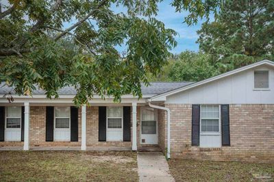 2195 Semur Rd, House other with 4 bedrooms, 3 bathrooms and 2 parking in Pensacola FL | Image 2