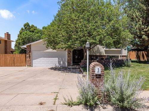 1121 Candytuft Blvd, Pueblo, CO, 81001-1006 | Card Image