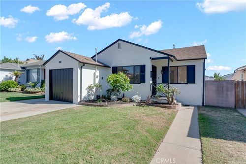 4748 W 140th St, Hawthorne, CA, 90250-6818 | Card Image