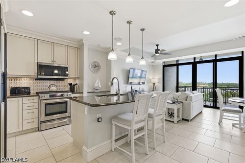 unit-7409-9123 Strada Pl, NAPLES, FL, 34108-2897 | Card Image