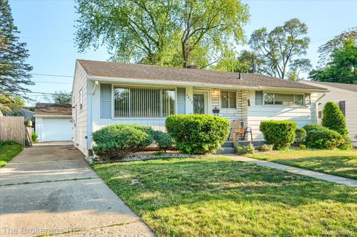 2822 Epsilon Trail, Flint, MI, 48506 | Card Image