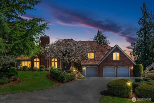 23308 Se 47th Way, Sammamish, WA, 98075-6820 | Card Image