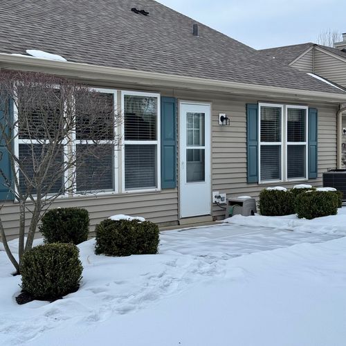 97 W Essington Dr, Round Lake, IL, 60073-5630 | Card Image