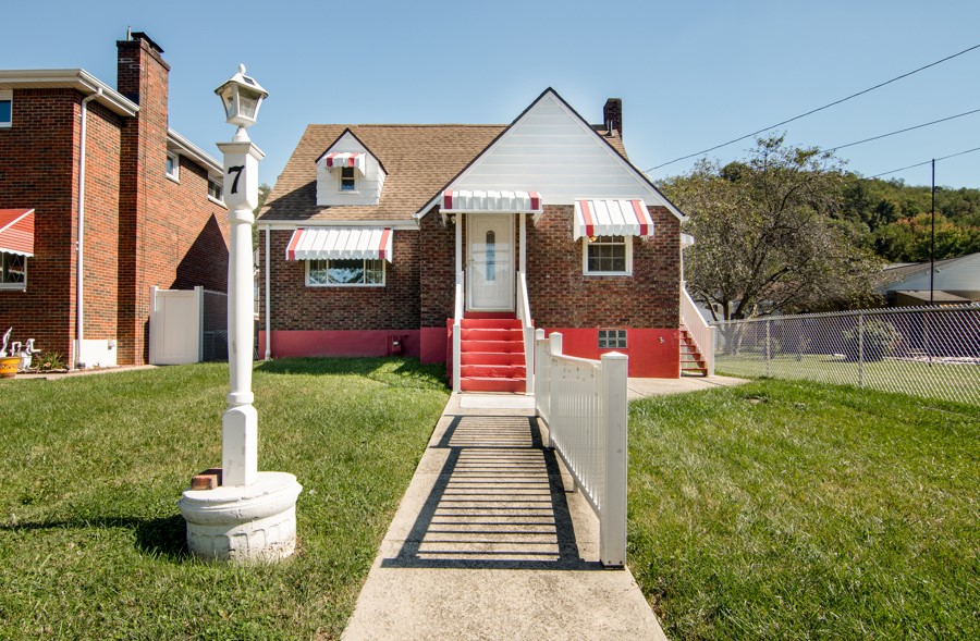 Monongahela Ave, Glassport, PA 15045