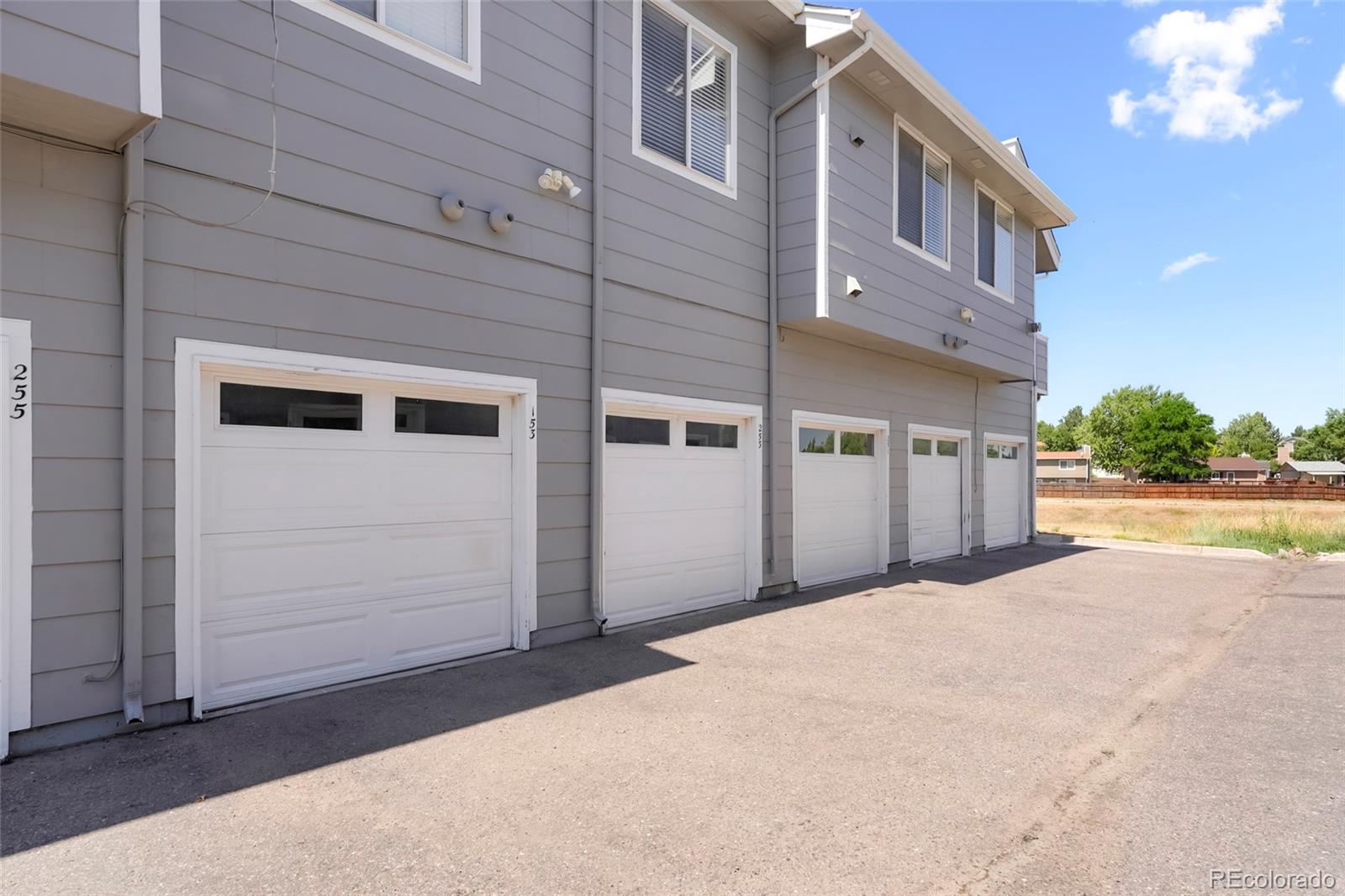 Residential in Aurora 4