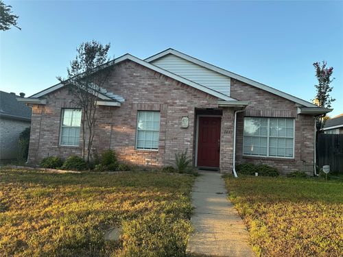 1417 Stella Dr, Lewisville, TX, 75067-4258 | Card Image