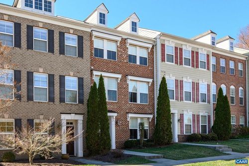 508 Tulip Tree Ct, CHARLOTTESVILLE, VA, 22903-7945 | Card Image