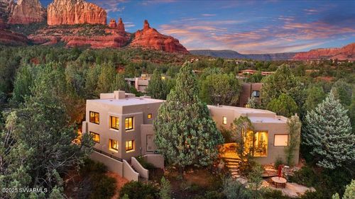 955 W Park Ridge Dr, Sedona, AZ, 86336-3571 | Card Image