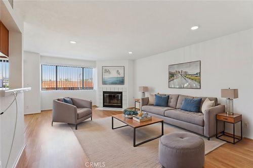 204-1436 257th St, Harbor City, CA, 90710-2790 | Card Image