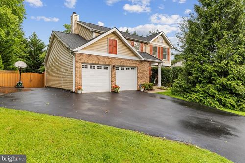 20337 Sandsfield Ter, GERMANTOWN, MD, 20876-4275 | Card Image