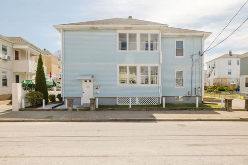 140 Valley St, Central Falls, RI, 02863-1839 | Card Image