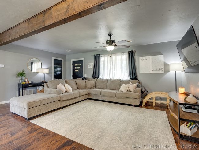 105 Circle Dr, House other with 3 bedrooms, 2 bathrooms and null parking in Davis OK | Image 4