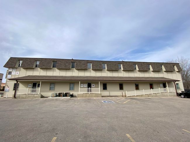 E1 - 602 State St, Home with 0 bedrooms, 0 bathrooms and null parking in Cedar Falls IA | Image 4