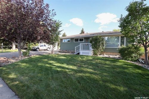 275 Rodenbush Drive, Regina, SK, S4R6X1 | Card Image
