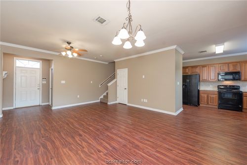 903-1425 W Villa Maria Rd, Bryan, TX, 77801-4224 | Card Image