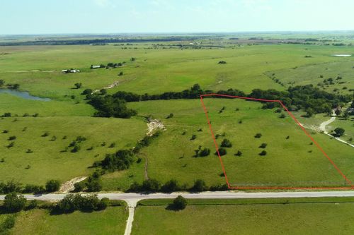 Block 2 Lot 1 Hackberry Road, Salado, TX, 76571 | Card Image