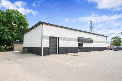 805 Maple St, Big Rapids, MI, 49307-1531 | Card Image