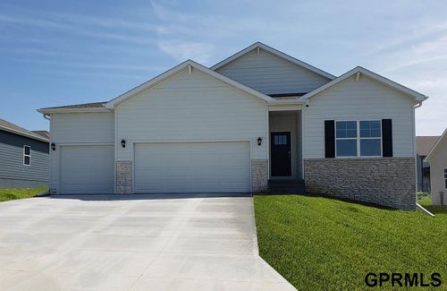 9106 S 65th St, Papillion, NE, 68157-2344 | Card Image