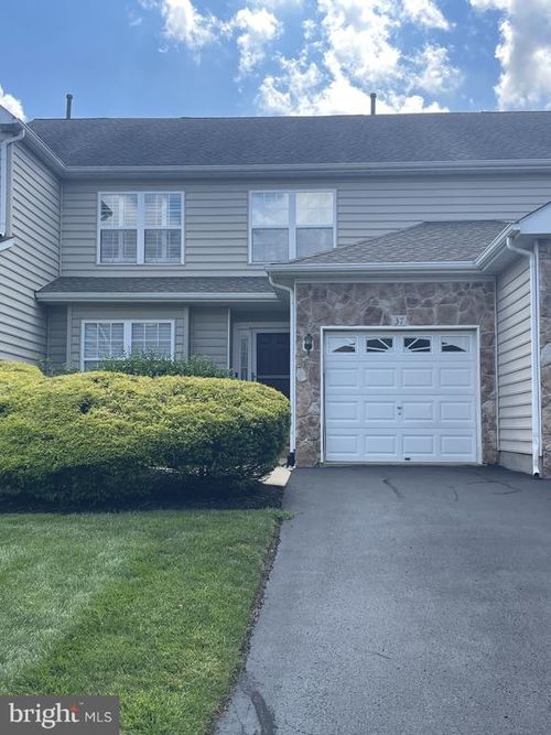 37 Palmer Dr, MOORESTOWN, NJ, 08057-3885 | Card Image