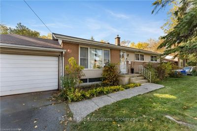 459 Mcewen Dr, House other with 3 bedrooms, 1 bathrooms and 3 parking in Kingston ON | Image 3