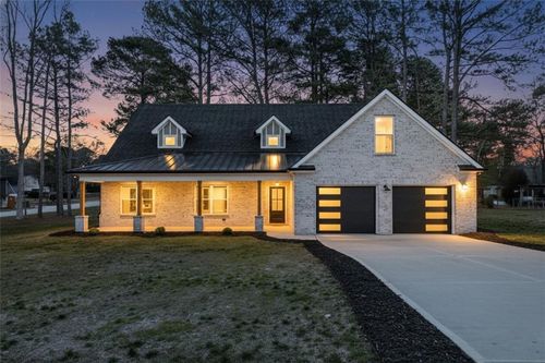 1883 Bennett Rdg, Snellville, GA, 30078-2461 | Card Image