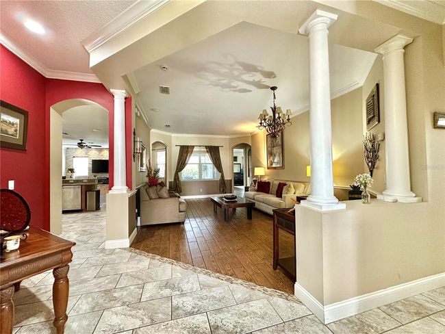 Foyer | Image 5