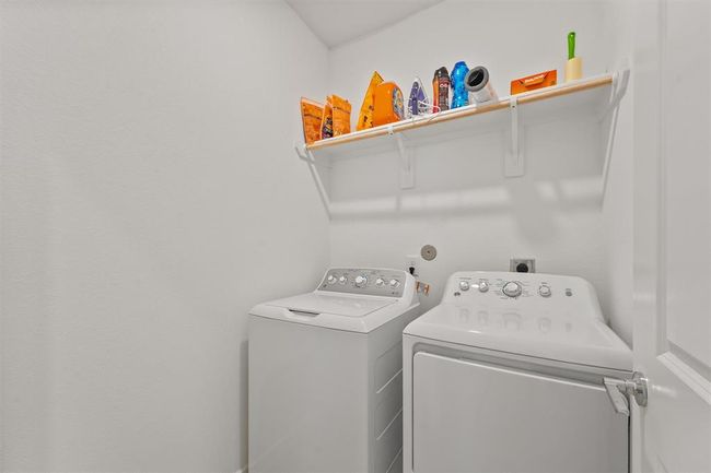 21706 Lime Moss Ln, House other with 3 bedrooms, 2 bathrooms and 2 parking in Cypress TX | Image 23