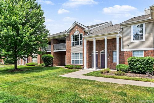 16440 Dominion Drive, Macomb Township, MI, 48044 | Card Image