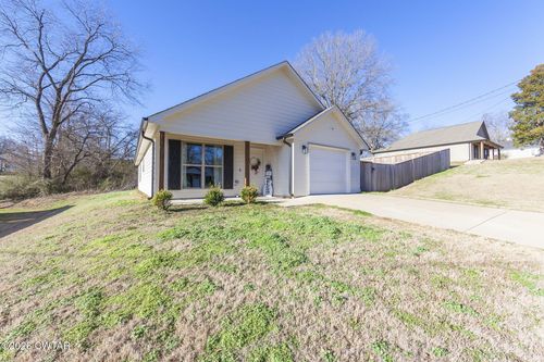 155 Whitley Ave, Henderson, TN, 38340-2221 | Card Image